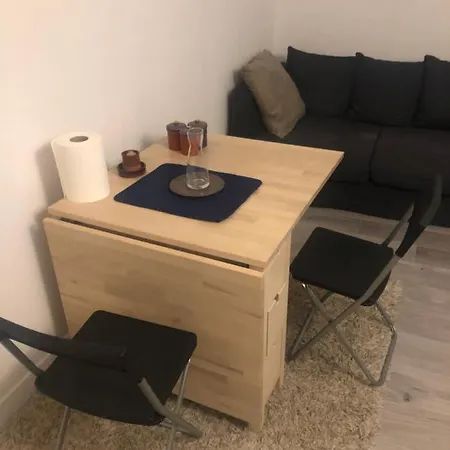 Evry Time לינה וארוחת בוקר Courcouronnes